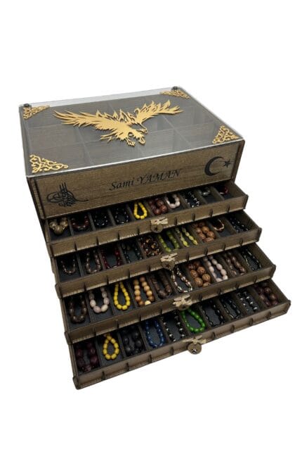 Kişiye Özel İsimli Tesbih ve Saat Koleksiyon Kutusu – 12 Saat 40 Tesbih Kapasiteli | Ahşap & Pleksi Tasarım